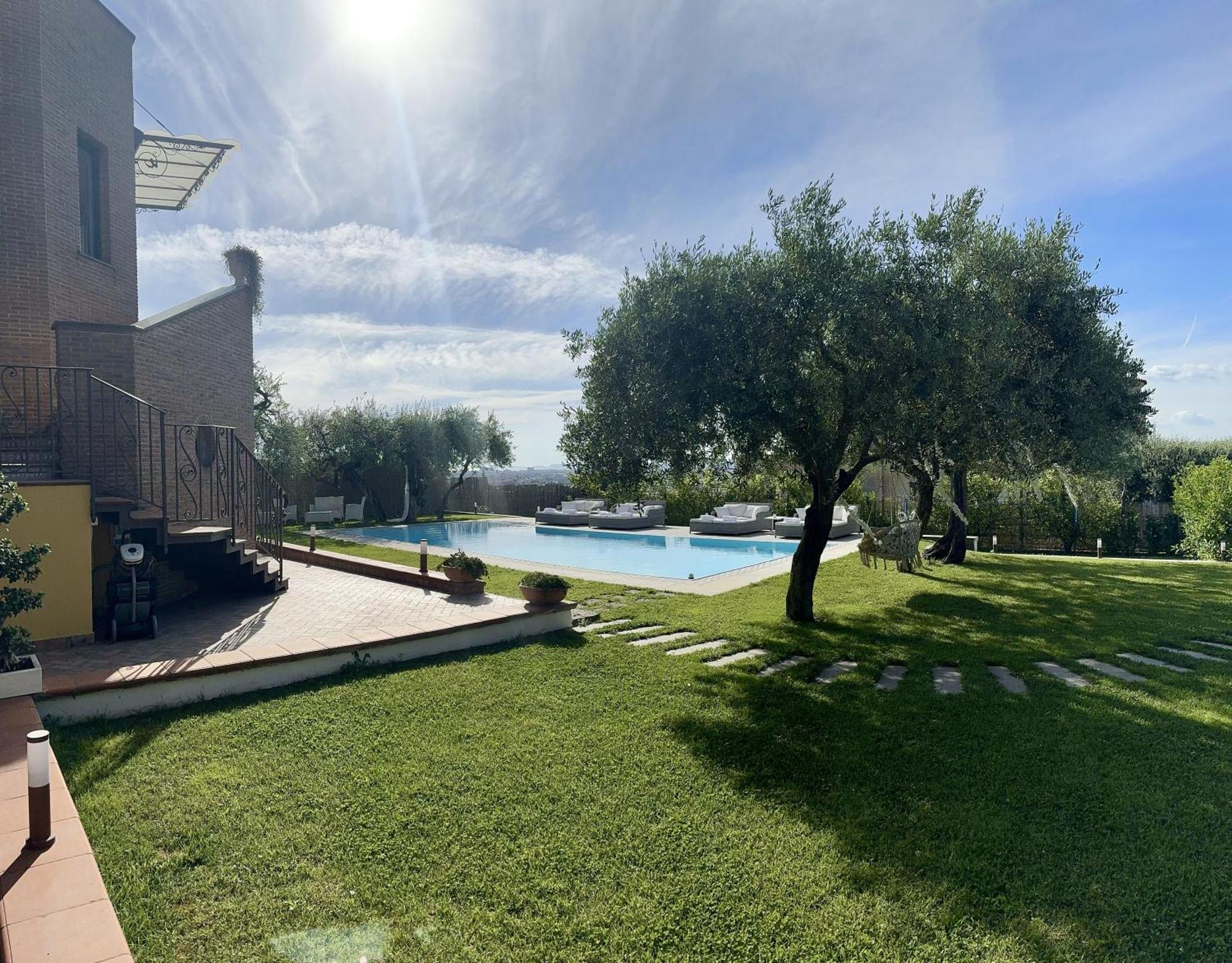 Villa C Luxury Estate SantʼAntonio Abate Εξωτερικό φωτογραφία