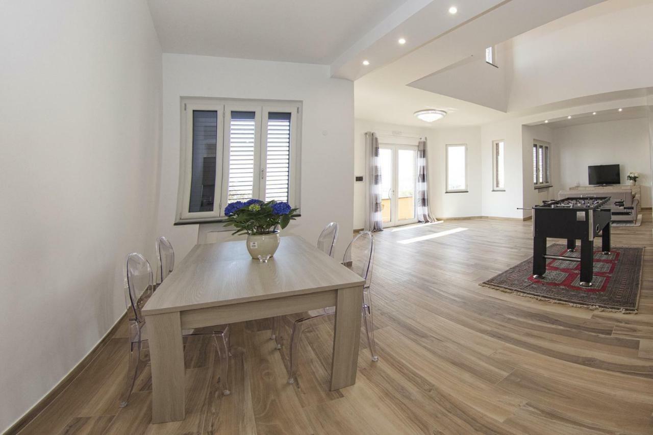 Villa C Luxury Estate SantʼAntonio Abate Εξωτερικό φωτογραφία